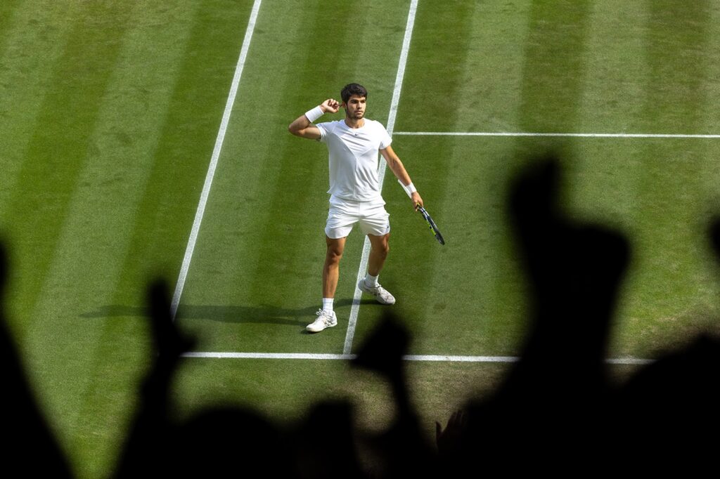 Carlos Alcaraz beats Novak Djokovic to win Wimbledon men's singles final